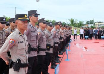 Apel Siaga Imbangan Pelantikan Presiden dan Wakil Presiden RI di Polda Kalimantan Utara.