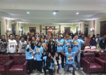 Zainal Paliwang Yakin menang bersama  Relawan Bang Zai