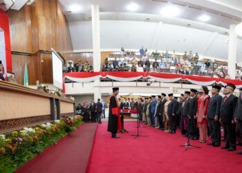 65 Anggota DPRD Kalbar Periode 2024-2029 Resmi Dilantik