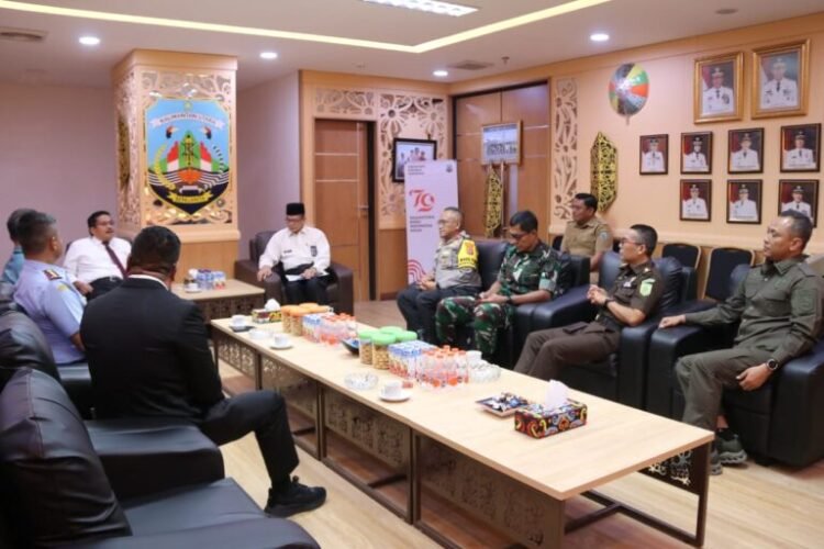 Waka Polda Kaltara Hadiri Kegiatan Silatutahmi bersama Pjs. Gubernur Kaltara