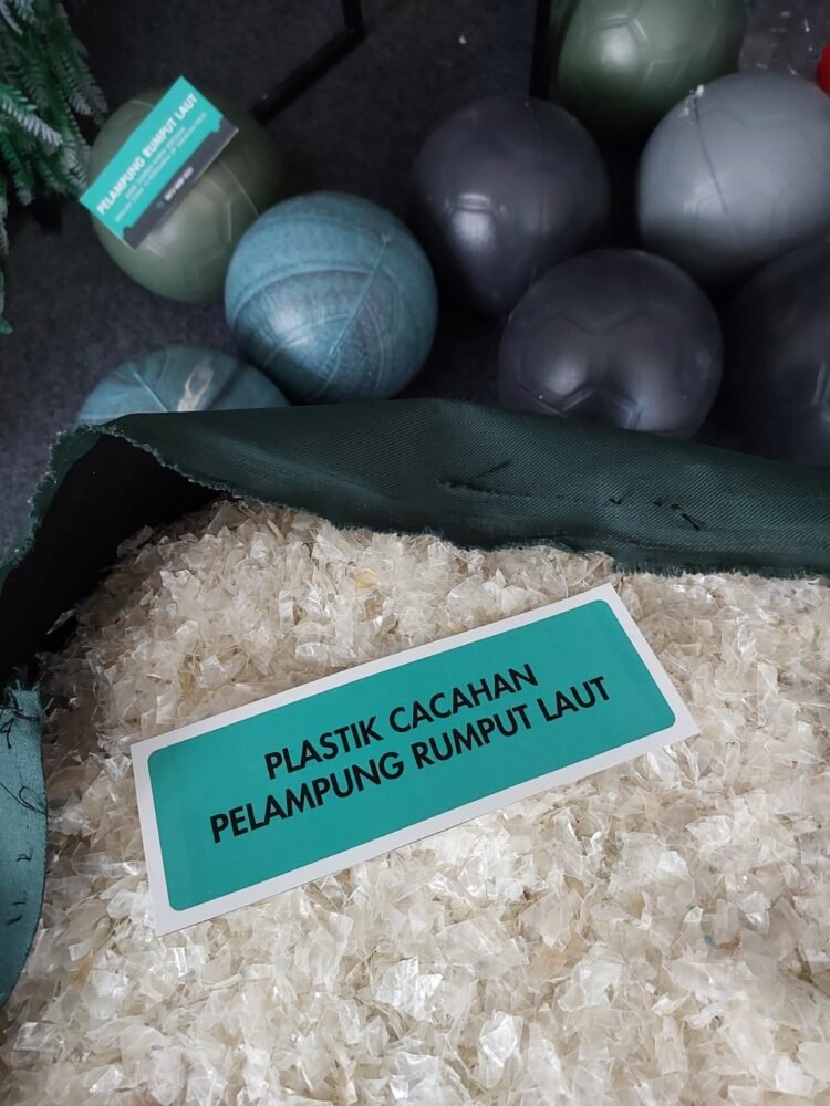Program CSR Akar Basah Pertamina EP Tarakan Field Tampil di Ajang Asia Pacific Oil & Gas Conference & Exhibition (APOGCE) 2024 di Perth Australia