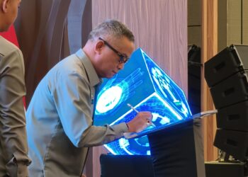 Kakanwil Hukum Kaltim Hadiri Pencanangan Pembangunan Zona Integritas Kemenkum Tahun 2025