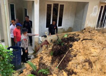 Respons Cepat Dansat Brimob Kaltara Hadapi Tanah Longsor yang Mengisolasi Warga di Kota Tarakan