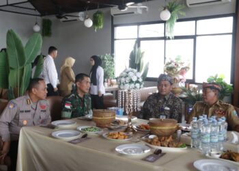 Kabid Keu Polda Kaltara Menghadiri  Kenal Pamit Kepala Perwakilan BI Prov. Kaltara