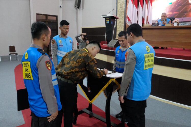 Polda Kaltara Laksanakan Pengambilan Sumpah Penandatanganan Pakta Integritas SIPSS T.A 2025