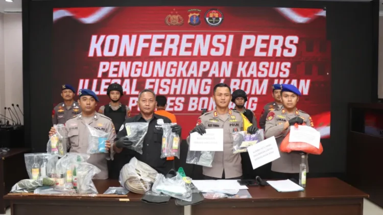 Gelar Konferensi Pers, Polres Bontang Rilis Pengungkapan Kasus Penangkapan Ikan Illegal dengan Bom Ikan di Perairan Bontang