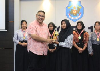 Mengagumkan, Pelajar Batam Berhasil Terbitkan 4 Karya Tulis Go Nasional