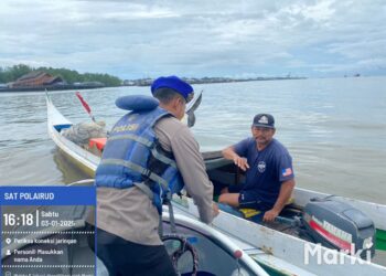 Satpolairud Polres Tarakan Rutin Mengimbau Pengguna Laut untuk Selalu Berhati-hati