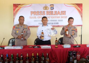 907 Botol Miras Ilegal Berhasil Diamankan Polda Kaltara, Operasi Pekat Kayan 2025