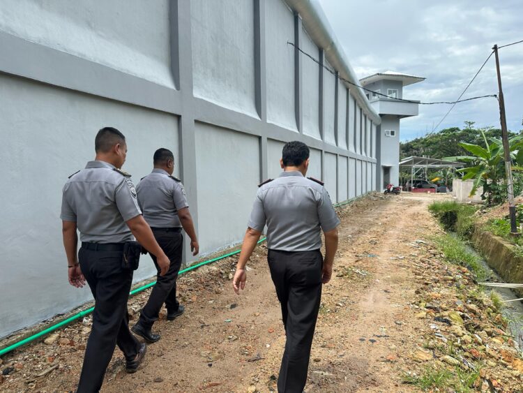 Kewaspadaan, Kalapas Tarakan Laksanakan Pengawasan Area Steril Luar Tembok