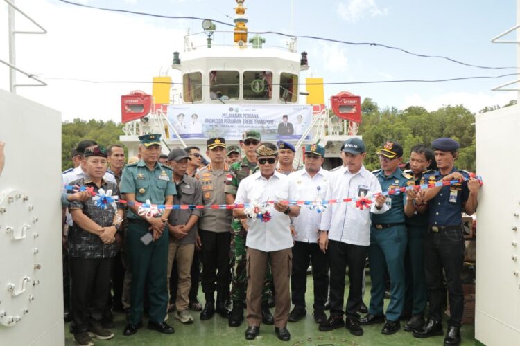 Gubernur Zainal Resmikan Pelayaran Perdana KM. Gandha Nusantara 05, Pacu Pertumbuhan Ekonomi Daerah