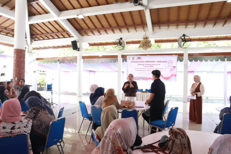 Rahmawati Zainal Paliwang Sosialisasikan UU Nomor 20 Tahun 2008 tentang UMKM di Tanjung Selor
