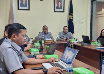 Dukung Percepatan Penyusunan Regulasi, Kanwil Kemenkum Kaltim Gelar Rapat Harmonisasi Serentak Raperkada Koperasi Merah Putih