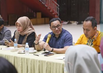 Bersama Dinas Pendidikan Komisi IV DPRD Prov. Kaltara Membahas Sistem Penerimaan Siswa Baru