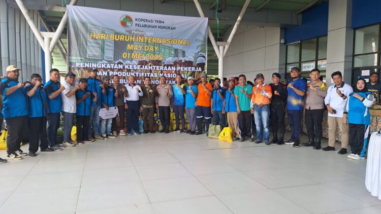 Peringati May Day,  Koperasi TKBM Pelabuhan Tunon Taka Nunukan Gelar  Senam Bersama dan Bakti Sosial