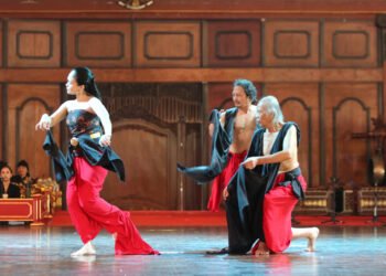 Ahmad Mahendra: Tari Bukan Sekadar Praktik Seremonial