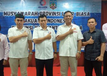 Terpilih Secara Aklamasi, Dr. Bustan Nahkodai Federasi Akuatik Indonesia Prov. Kaltara