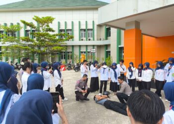 Police Go To Campus: Polres Tarakan Edukasi Mahasiswa UBT Tentang Etika Berlalu Lintas dan Pertolongan Pertama