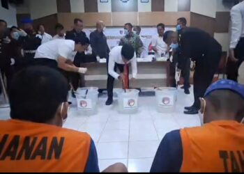 Di Hari Bhayangkara 79, Polres Nunukan Musnahkan 11,5 Kg Sabu