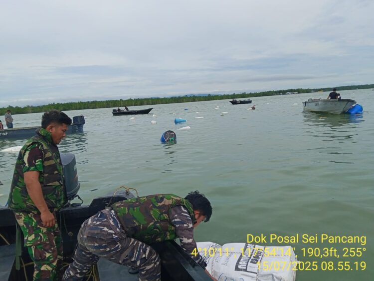 TNI AL Nunukan Selamatkan Speedboat Tenggelam di Perbatasan RI–Malaysia