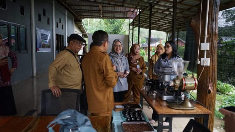 Kanwil Kemenkum Kaltim Sosialisasi Perlindungan Indikasi Geografis Kopi Prangat di Kabupaten Kukar