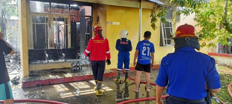 Rumah Pegawai Bandara Juwata Terbakar Saat Ditinggal DL