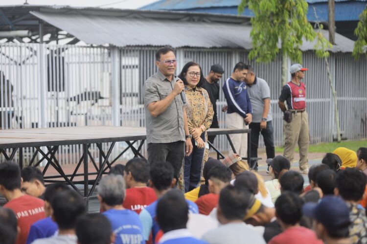 Kunjungan Staff Ahli Kemenko Polkam, Memberikan Semangat Motivasi Kepada Ribuan Warga Binaan