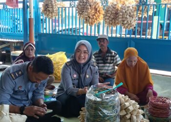 Dorong Peningkatan Nilai Ekonomi Karya Tradisional, Kanwil Kemenkum Kaltim Siapkan Kampung Ketupat sebagai Kawasan Karya Cipta (KKC)