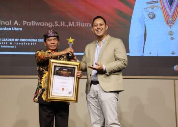 Gubernur Zainal Kembali Torehkan Prestasi Penghargaan Dari Seven Media Asia