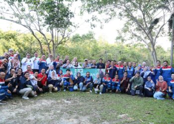 Dari Lapangan Migas ke Hutan Kalimantan: Dewan Komisaris Pertamina Tinjau Wilayah Operasi PT Pertamina Hulu Sanga Sanga