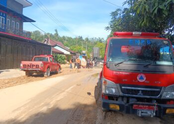 Kerab terjadi banjir, DPUPR Nunukan Turunkan Tim Tangani Saluran Tersumbat