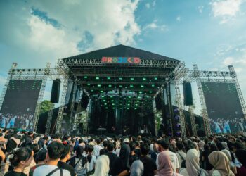 PROJEK-D Vol. 4 Berakhir Meriah, Gaet Ribuan Penonton Rayakan ‘Sehidup Separty’ di De Tjolomadoe