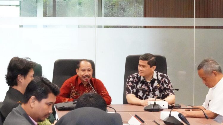 Kemenko Kumhamimipas dan Kanwil Kemenkum Kaltim Perkuat Sinergi dengan OIKN dalam Penguatan Ekosistem Kekayaan Intelektual di IKN