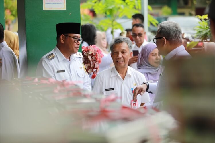 Bersama Anggota Ombudsman RI, Wakil Wali Kota Tarakan Pantau Pelaksanaan MBG
