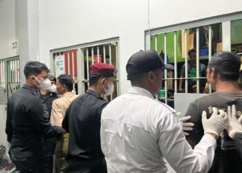 Geledah Kamar Hunian WBP, Langkah Lapas Tarakan Jaga Kondusifitas Keamanan dan Ketertiban