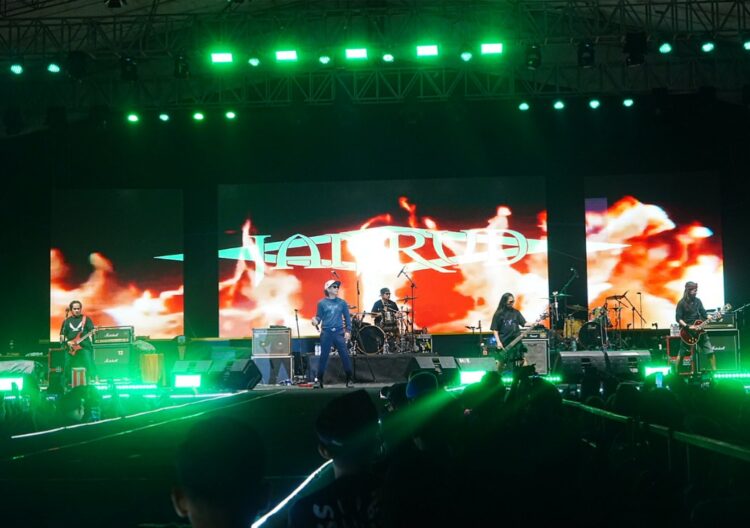 Dimeriahkan Band Jamrud, Gubernur Tutup Benuanta Fest 2K25