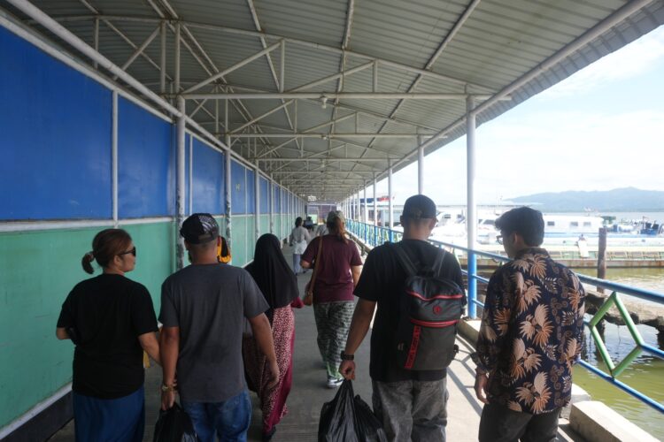 Imigrasi Nunukan Deportasi Enam Warga Negara Malaysia: Tegakkan Hukum Keimigrasian  di Wilayah Perbatasan