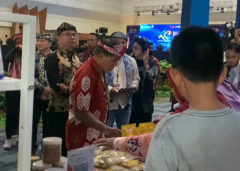 Gubernur Ajak Masyarakat Belanja dan Cintai Produk UMKM Lokal