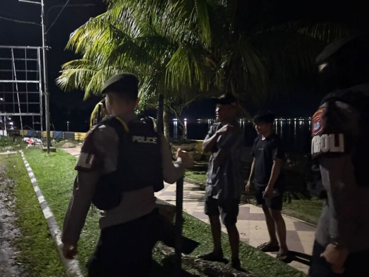 Tim Patroli Perintis R4 Ditsamapta Polda Kaltara Sasar Titik Rawan di Bulungan Hingga Dini Hari