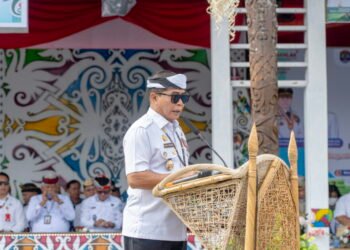 Nuansa Budaya Warnai Peringatan Hari Desa di Pulau Sapi