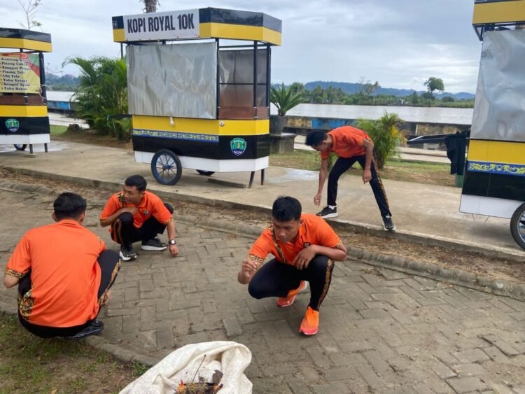 Polresta Bulungan Wujudkan Kepedulian Lingkungan melalui Kurve di Tepian Sungai Kayan