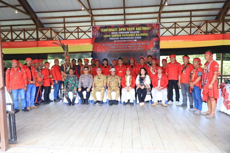 Rapimwil TBBR Kaltara, Gubernur Dorong Sinergi Adat dan Pembangunan