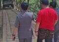 Andi Mulyono: Di Ujung Negeri, Warga Krayan Masih Meniti Jembatan Kayu
