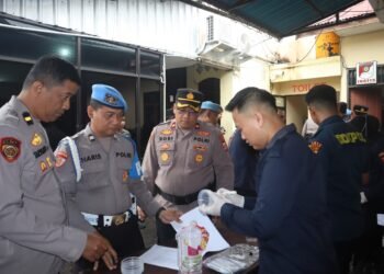 Tes Urine Mendadak, Wakapolres Tarakan: Tidak Ada Toleransi bagi Anggota Terlibat Narkoba