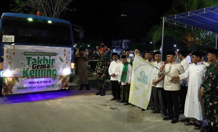 Kendaraan Hias Meriahkan Malam Takbiran Idul Fitri 1447 H di Tarakan