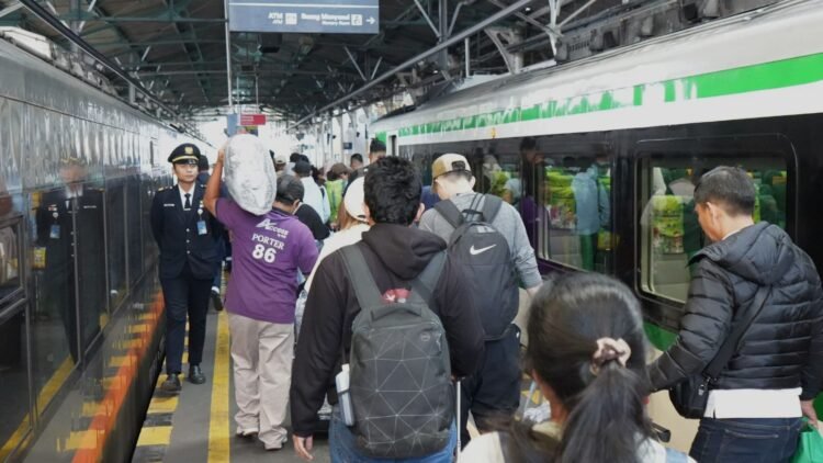 Arus Balik Mulai Terasa, KAI Daop 6 Yogyakarta Catat 63 Ribu Pergerakan Penumpang di H+2 Lebaran