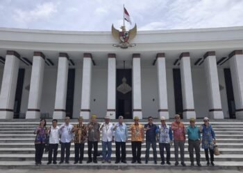 Ingkong Ala Audiensi dengan Kepala Otorita IKN, Tegaskan Peran Masyarakat Adat Dayak Kaltara