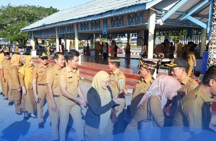 Gubernur Minta ASN Kaltara Jaga Citra Ramah Daerah