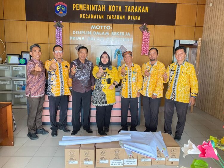 Penyerahan SPPT PBB-P2 2026, Camat Tarakan Utara Tekankan Peran RT dan Lurah
