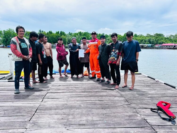 Respons Cepat PHM, Tujuh Nelayan di Selat Makassar Berhasil Dievakuasi dalam Kondisi Selamat